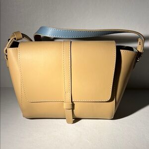 Barney’s New York Small Leather Crossbody Sling Bag Cream Tan Blue Interior